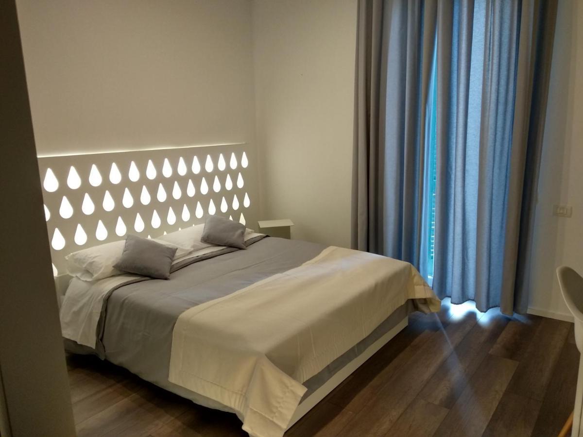 Dimora Mefite-Camere Con Bagno Privato E Self Check-In Matera Exterior foto