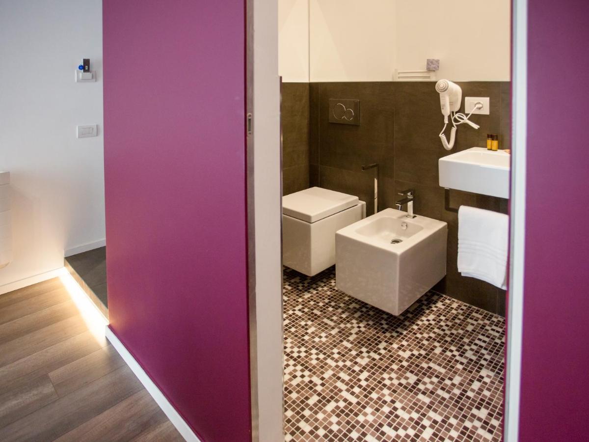 Dimora Mefite-Camere Con Bagno Privato E Self Check-In Matera Exterior foto
